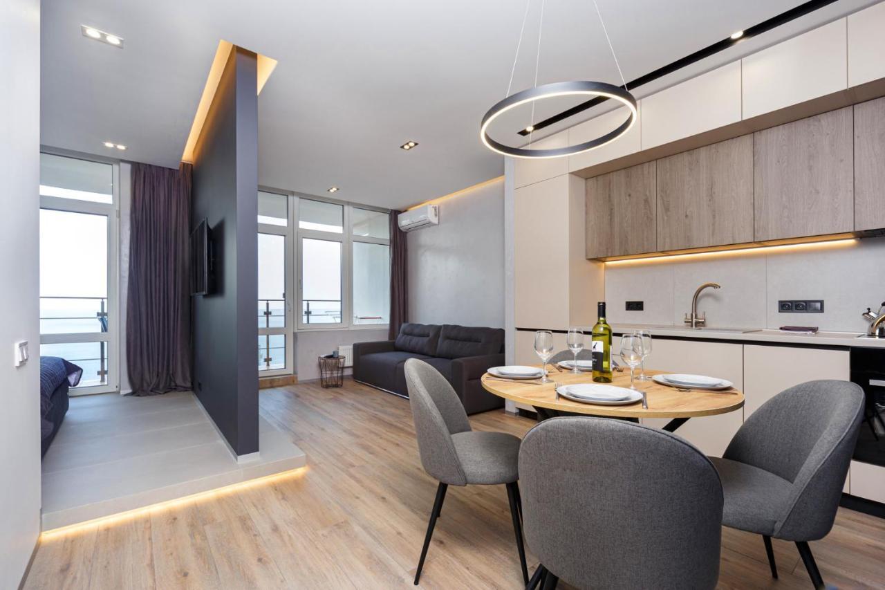 Level 24 - Sea & Sky View Apartment أوديسا المظهر الخارجي الصورة
