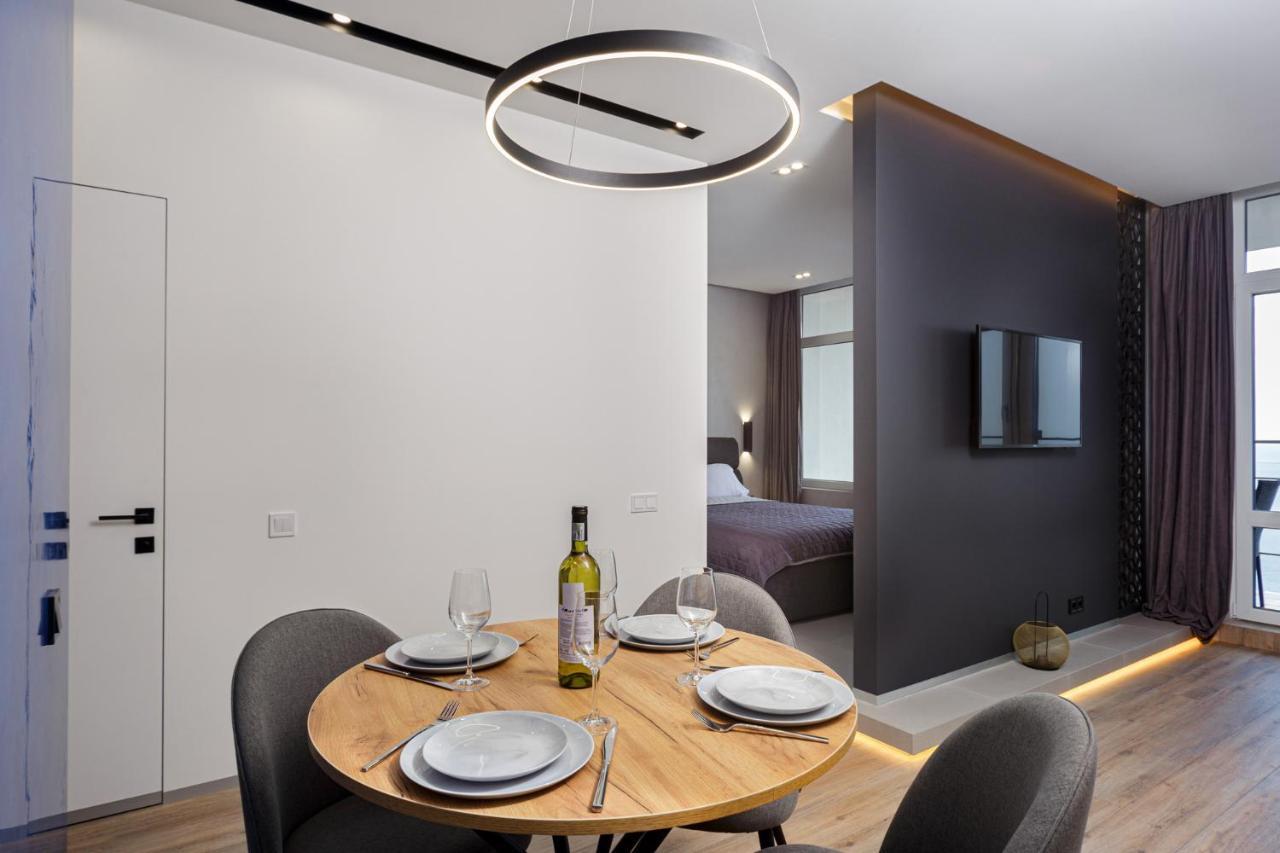 Level 24 - Sea & Sky View Apartment أوديسا المظهر الخارجي الصورة